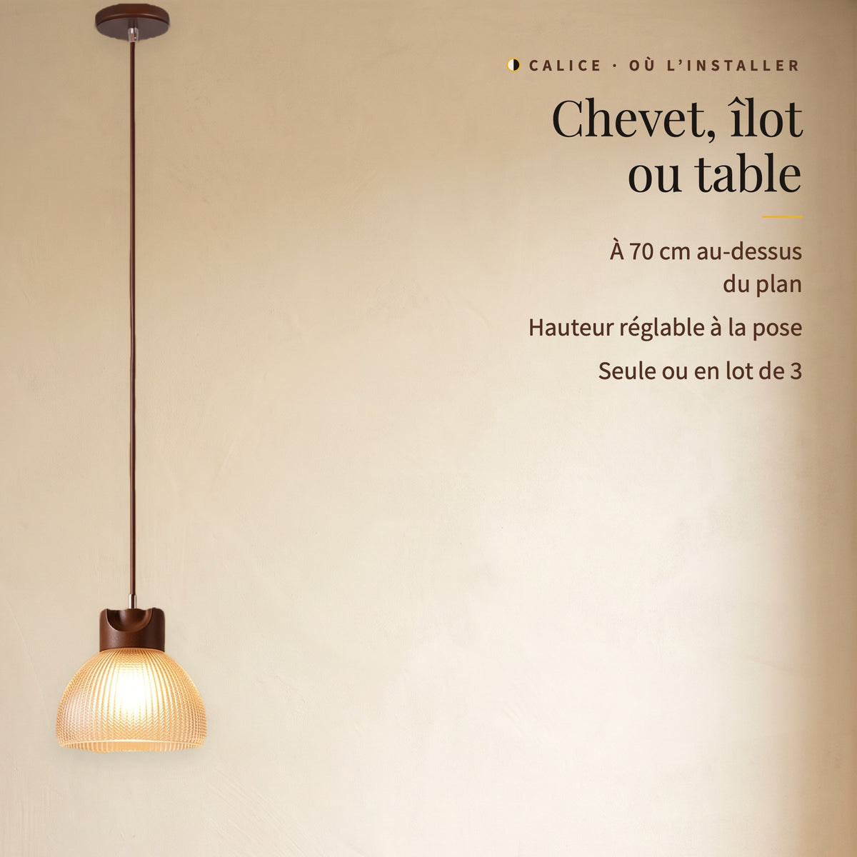 Calice, suspension à rosace et long câble : pour un chevet, un îlot ou une table, à 70 cm du plan, hauteur réglable