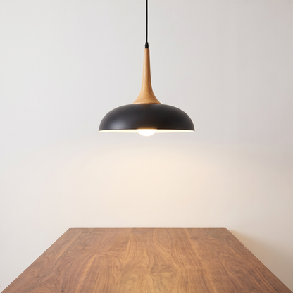 Dôme au-dessus d'une table