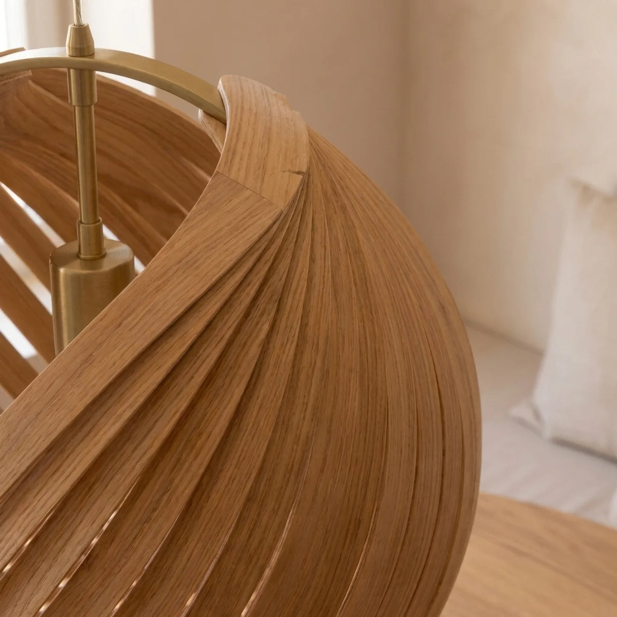 Ellipse, suspension LED ovale en bois clair, 40 à 80 cm