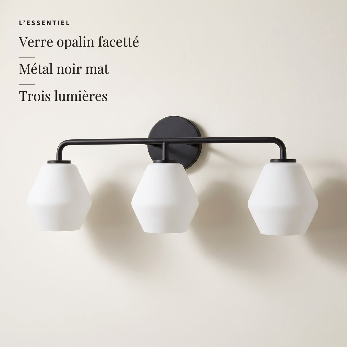 Trio noir et or — l'essentiel